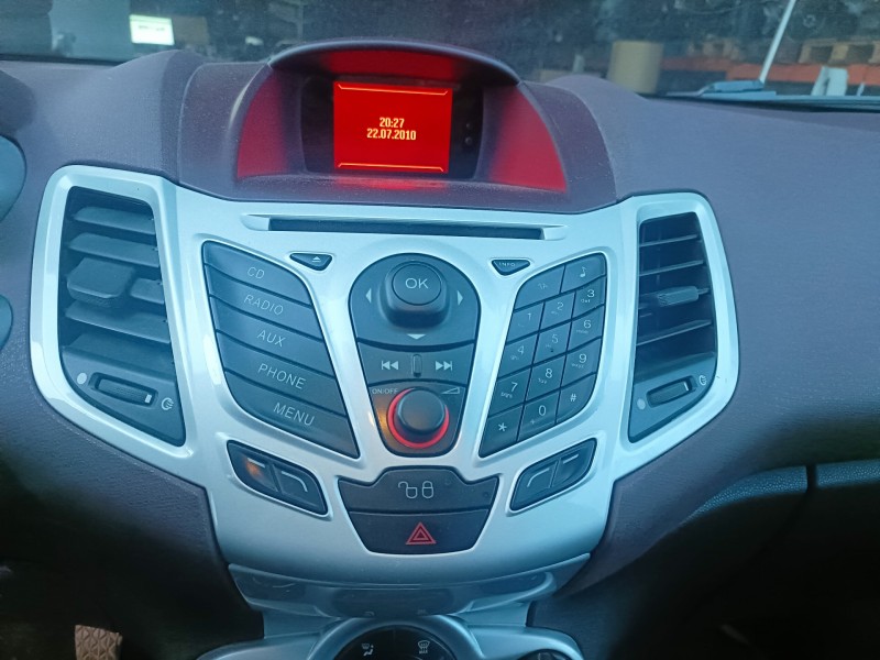 ford fiesta (cb1) del año 2010
