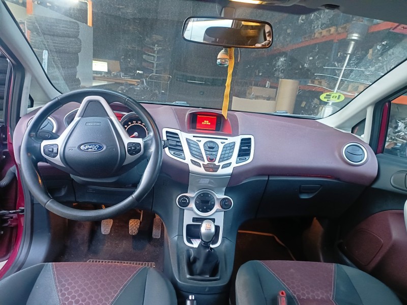 ford fiesta (cb1) del año 2010