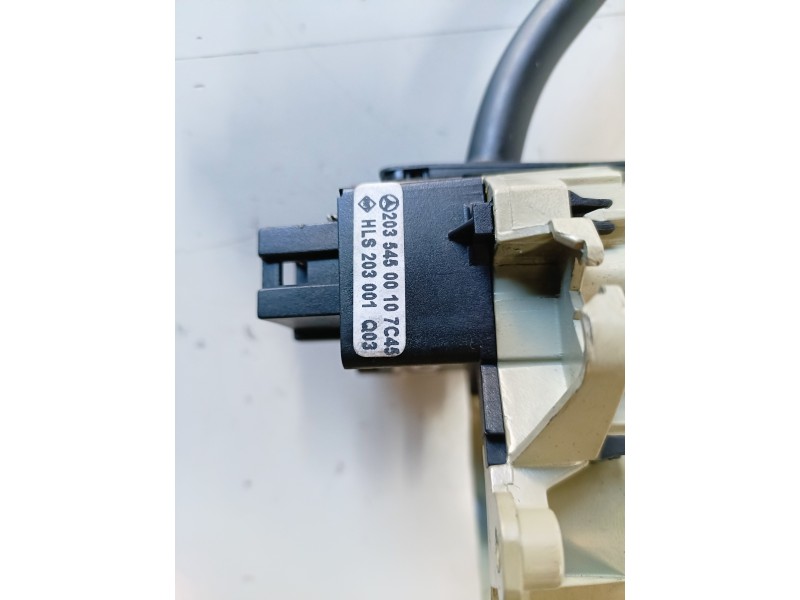 Recambio de mando limpia para mercedes-benz clase c (bm 203) berlina 611962 referencia OEM IAM 2035450010  