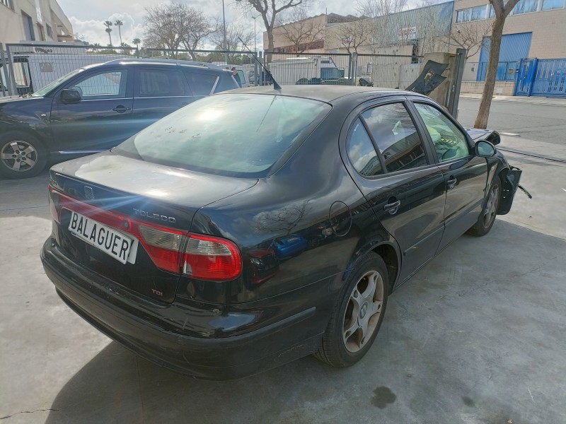 seat toledo (1m2) del año 2004