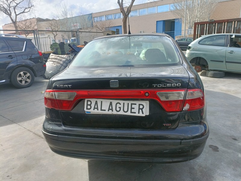 seat toledo (1m2) del año 2004
