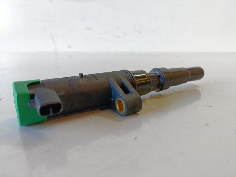 Recambio de bobina encendido para renault megane ii berlina 5p k4j730 referencia OEM IAM 216031219  