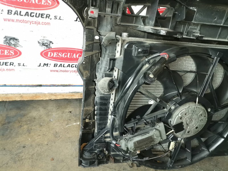 Recambio de radiador agua para mazda 3 berlina (bk) y6 referencia OEM IAM 3M5H8005TK  