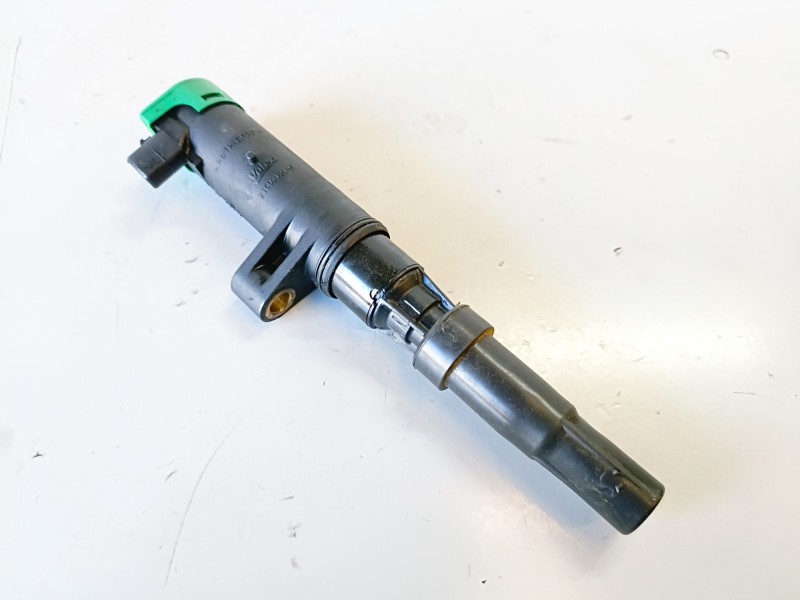 Recambio de bobina encendido para renault megane ii berlina 5p k4j730 referencia OEM IAM 216031219  