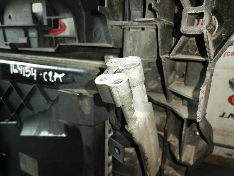 Recambio de radiador calefaccion / aire acondicionado para mazda 3 berlina (bk) y6 referencia OEM IAM   