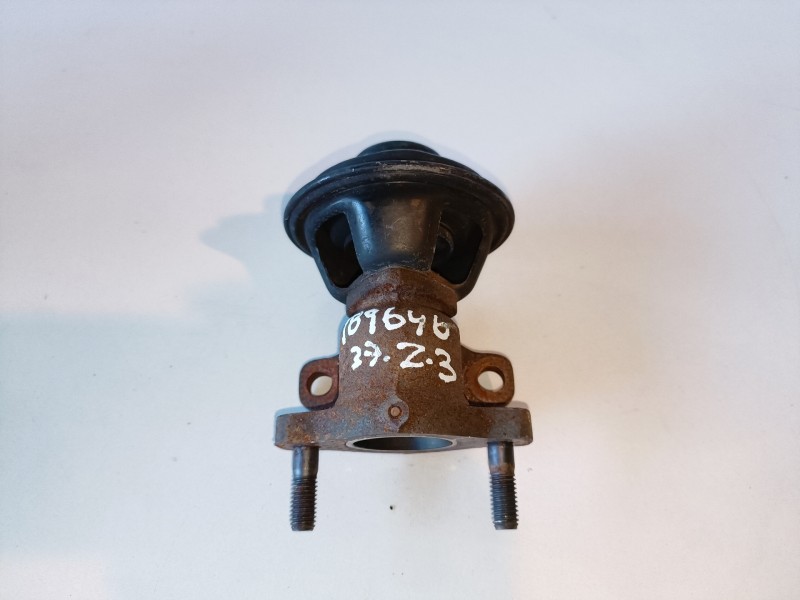 Recambio de valvula egr para kia carnival ii (fl) j3 referencia OEM IAM   