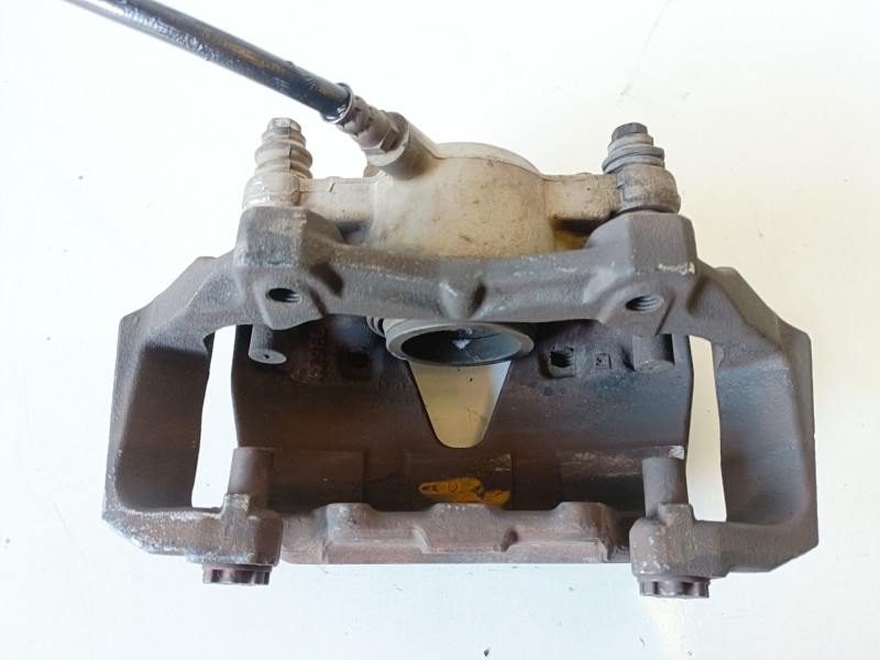 Recambio de pinza de freno delantera derecha para mercedes-benz clase e (bm 212) lim. 642852 referencia OEM IAM   