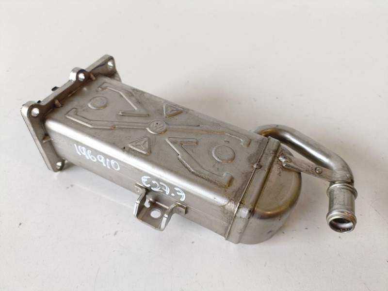 Recambio de enfriador egr para volkswagen passat cc (357) cffb referencia OEM IAM 03L131512BL  