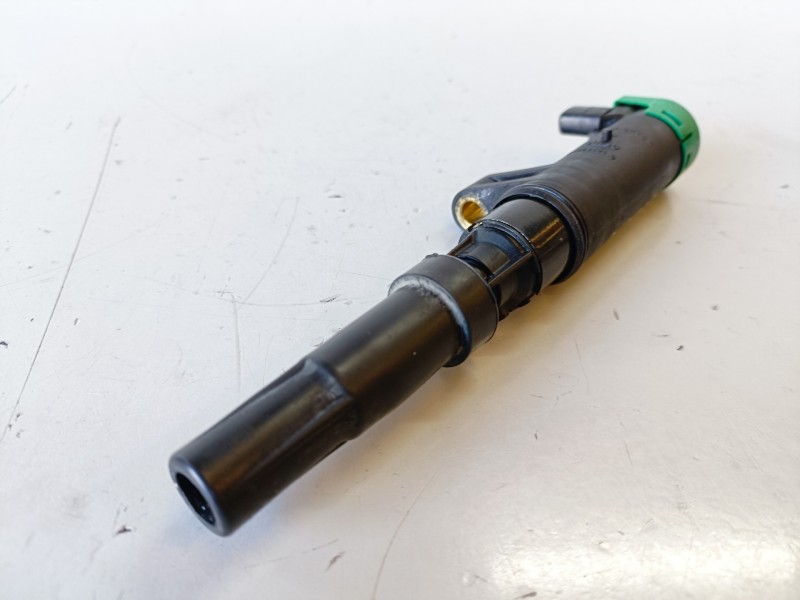Recambio de bobina encendido para renault megane ii berlina 5p k4j730 referencia OEM IAM 216031219  