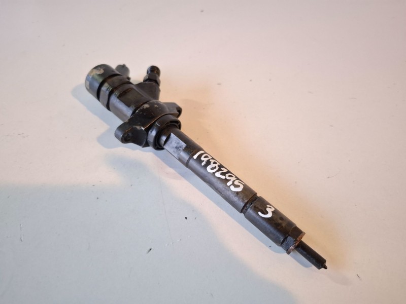 Recambio de inyector para citroen jumpy 9hu referencia OEM IAM 0445110239  