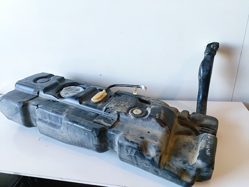 Recambio de deposito combustible para mercedes-benz vito kombi (639) 651940 referencia OEM IAM A639470  