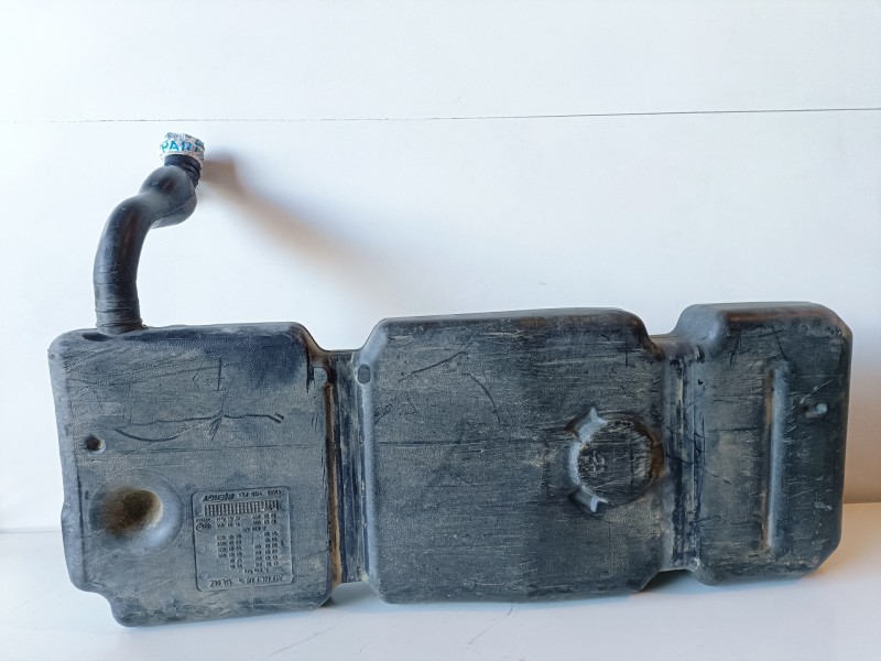 Recambio de deposito combustible para mercedes-benz vito kombi (639) 651940 referencia OEM IAM A639470  