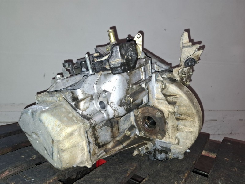 Recambio de caja cambios para citroen c5 break rhz referencia OEM IAM 20LM23  