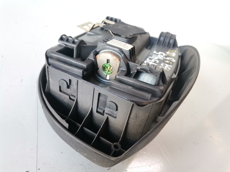 Recambio de airbag delantero izquierdo para renault megane ii berlina 5p k9k728 referencia OEM IAM 8200301512A  
