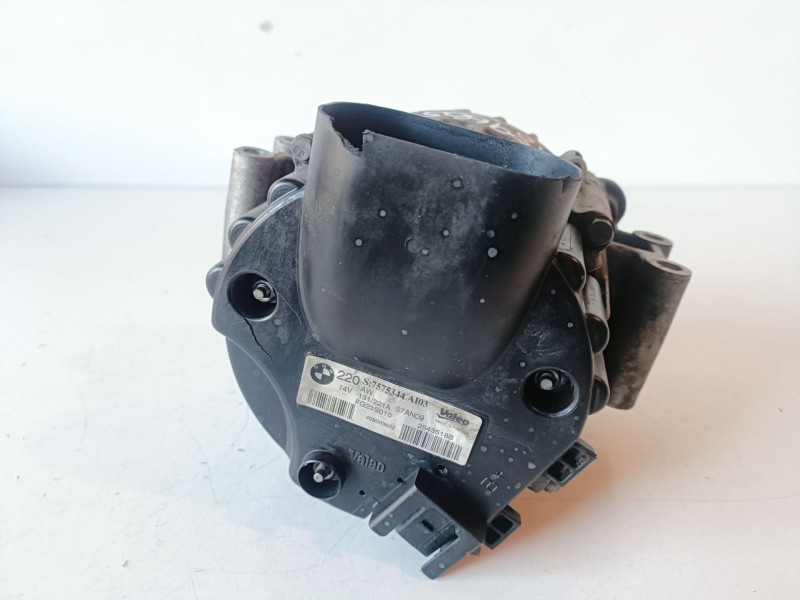 Recambio de alternador para bmw serie x6 (e71/72) s63b44a referencia OEM IAM 7575344AI03  