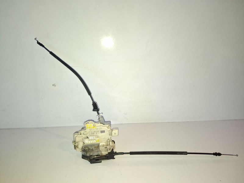 Recambio de cerradura puerta delantera derecha para volkswagen passat berlina (3c2) cba referencia OEM IAM 3C1837016A  