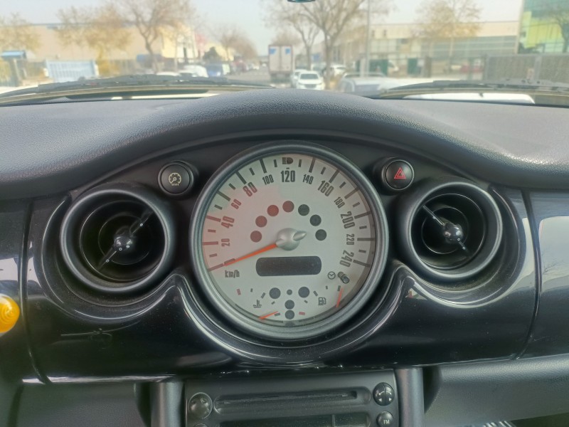 mini mini (r50,r53) del año 2006