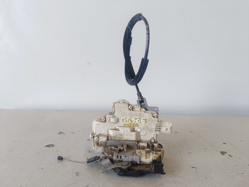 Recambio de cerradura puerta delantera derecha para seat altea (5p1) bkd referencia OEM IAM 1P1837016  