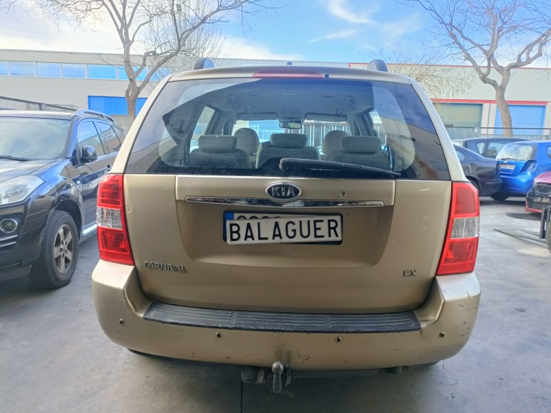 kia carnival del año 2006