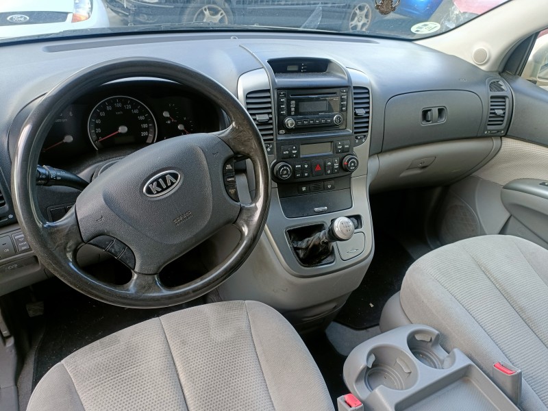 kia carnival del año 2006