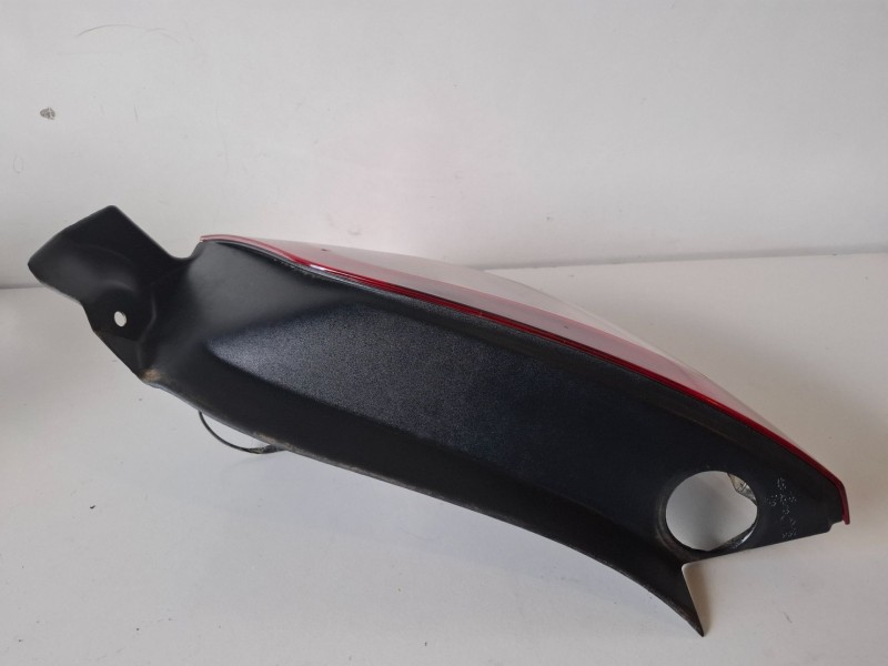 Recambio de piloto trasero derecho para renault megane ii berlina 5p k9k722 referencia OEM IAM 8200073237B  