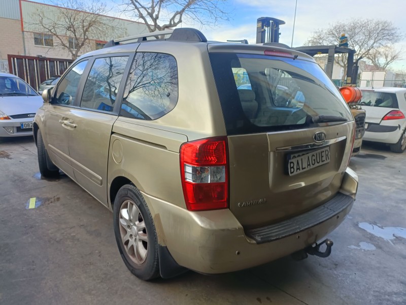 kia carnival del año 2006