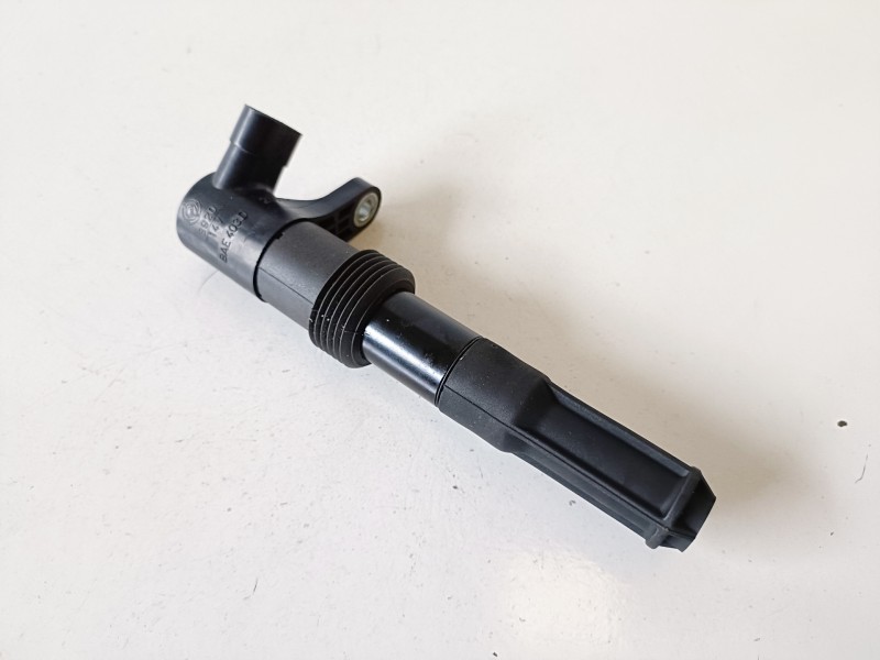 Recambio de bobina encendido para fiat stilo (192) 192a2000 referencia OEM IAM BAE403D  