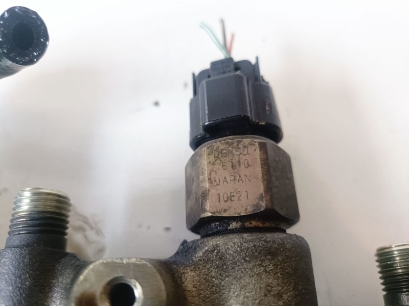 Recambio de rampa inyectora para mazda 6 berlina (gg) rf referencia OEM IAM   