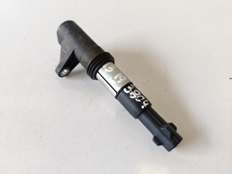 Recambio de bobina encendido para fiat stilo (192) 192a2000 referencia OEM IAM 0221504460  