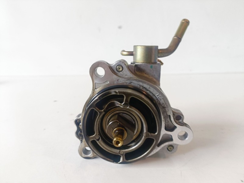 Recambio de depresor freno / bomba vacio para mazda 6 berlina (gg) rf referencia OEM IAM X2T58172  