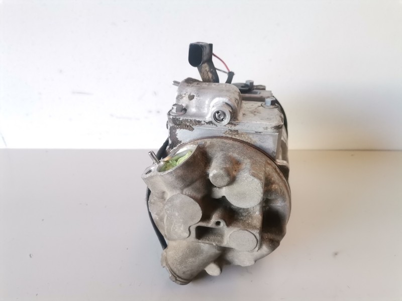 Recambio de compresor aire acondicionado para volkswagen polo iv (9n1) azq referencia OEM IAM 6Q0820803G  