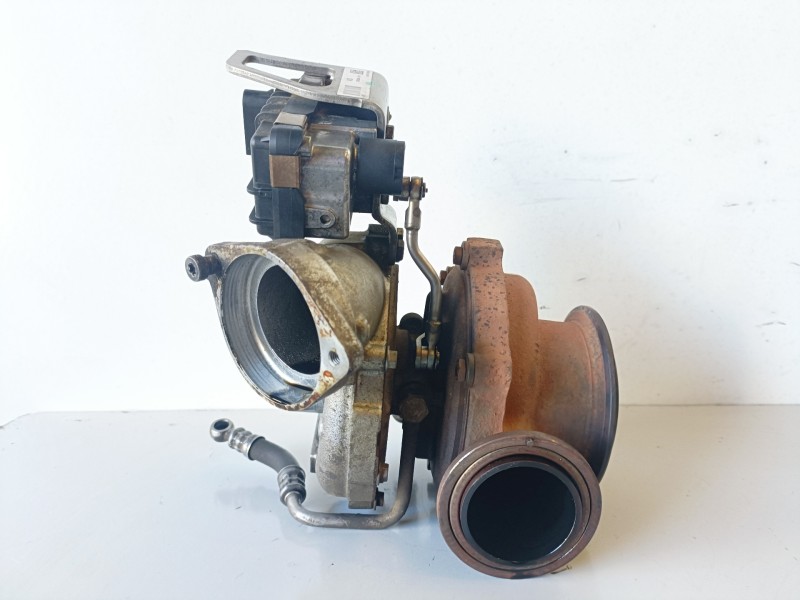 Recambio de turbocompresor para bmw serie x5 (e70) 306d3 referencia OEM IAM 7796313/7659859  