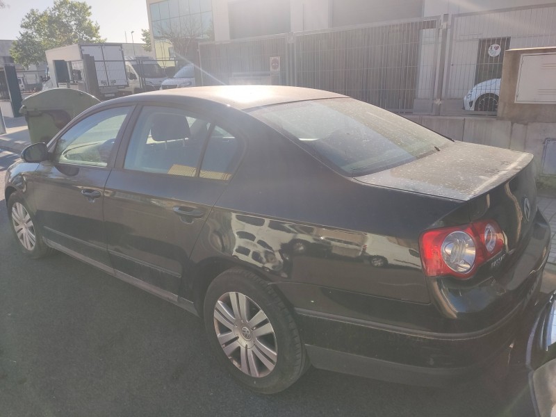 volkswagen passat variant (3c5) del año 2006