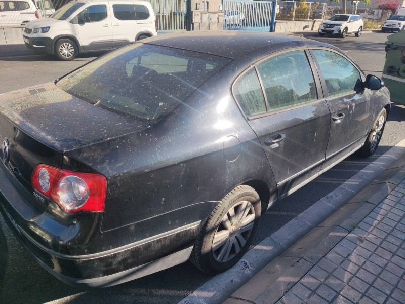 volkswagen passat variant (3c5) del año 2006