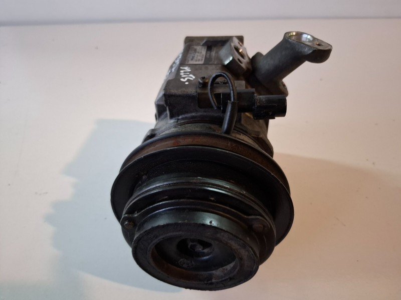 Recambio de compresor aire acondicionado para mitsubishi montero (v60/v70) 4m41 referencia OEM IAM 4472203992  