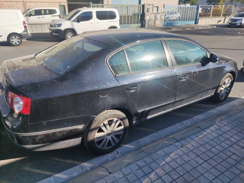 volkswagen passat variant (3c5) del año 2006