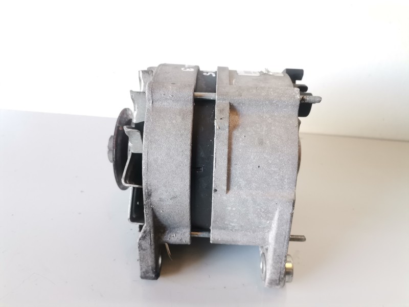 Recambio de alternador para audi 80/90 (893) ng referencia OEM IAM 0120469908  