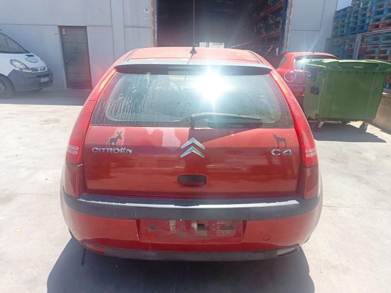 citroen c4 berlina del año 2006