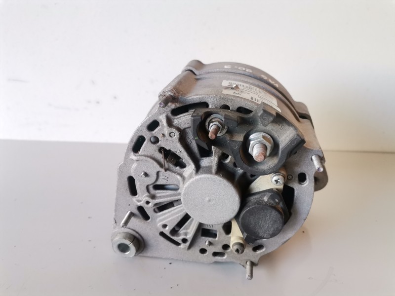 Recambio de alternador para audi 80/90 (893) ng referencia OEM IAM 0120469908  