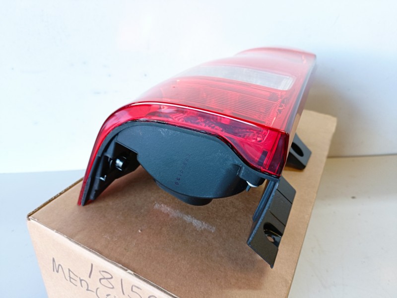 Recambio de piloto trasero izquierdo para mercedes-benz vito tourer (447) 651 referencia OEM IAM   