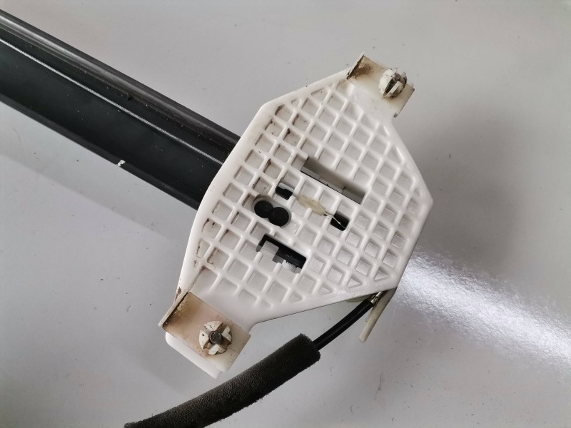 Recambio de elevalunas delantero derecho para ssangyong rodius d27dt referencia OEM IAM   