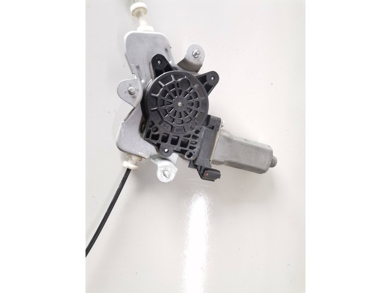 Recambio de elevalunas delantero derecho para ssangyong rodius d27dt referencia OEM IAM   