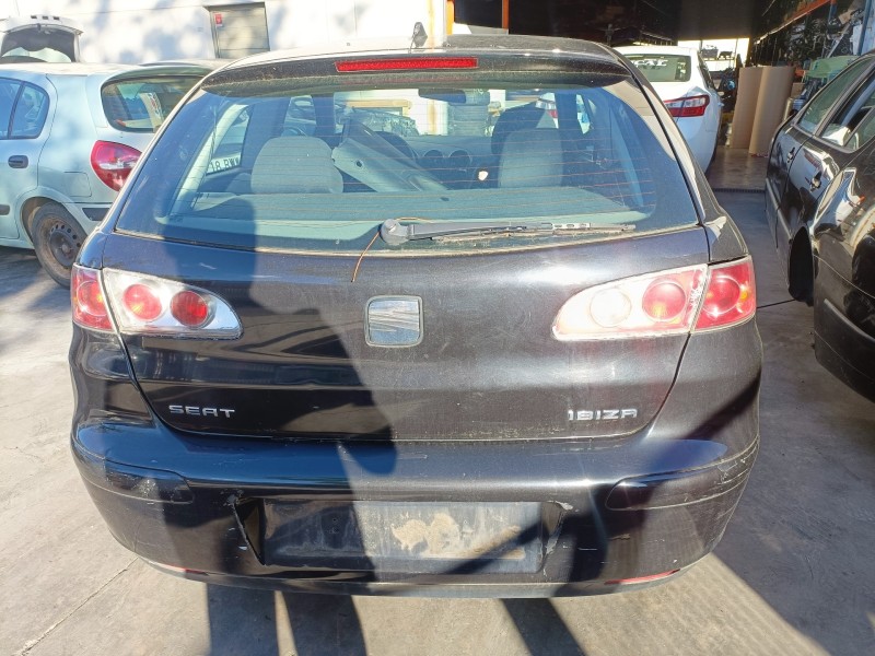 seat ibiza (6l1) del año 2003