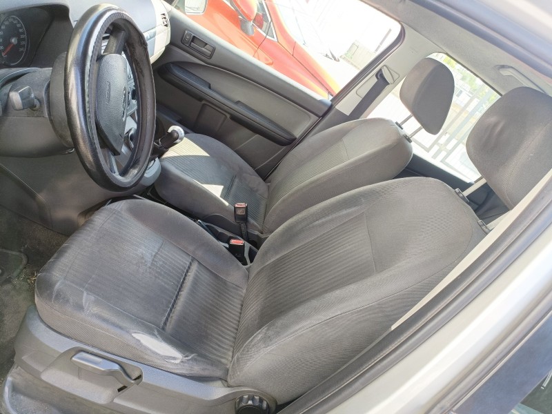 ford focus c-max (cap)(2003) del año 2005