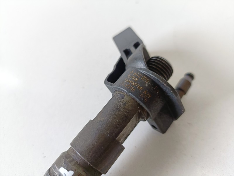 Recambio de inyector para mercedes-benz clase e (bm 212) lim. 642852 referencia OEM IAM 0445116026  