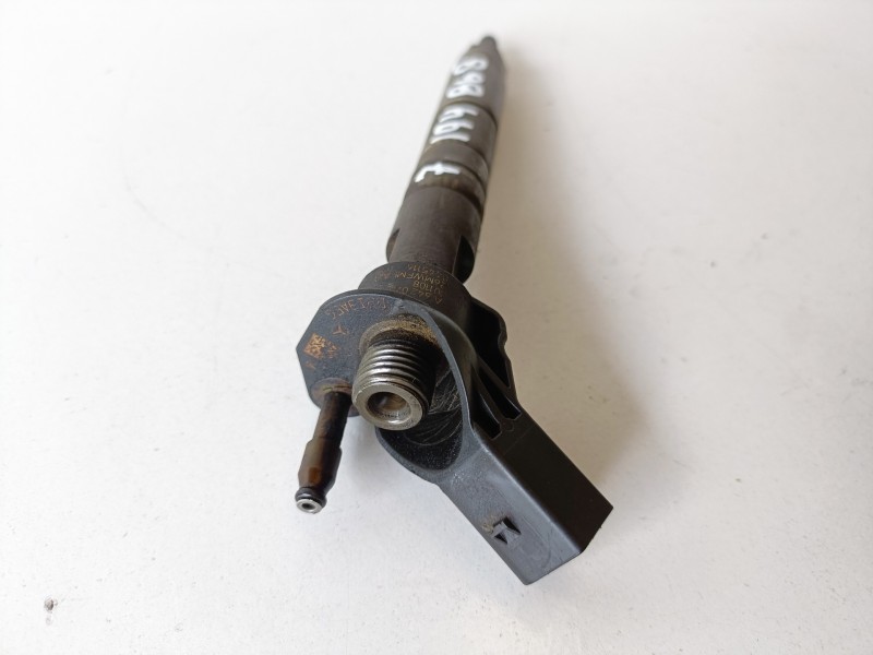 Recambio de inyector para mercedes-benz clase e (bm 212) lim. 642852 referencia OEM IAM 0445116026  
