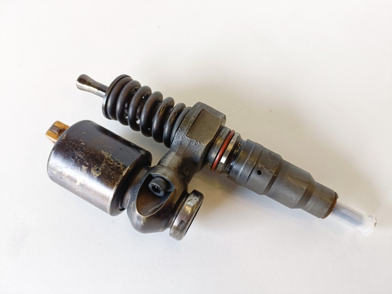 Recambio de inyector para land rover discovery (lt) 10p referencia OEM IAM BEBE2A00001/MSC100670  