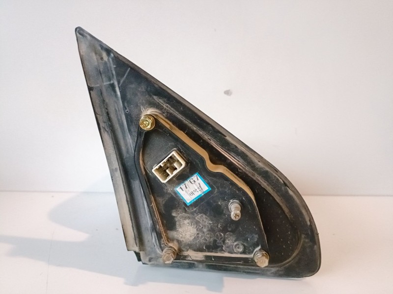 Recambio de retrovisor izquierdo para kia sorento (bl) d4cb referencia OEM IAM   