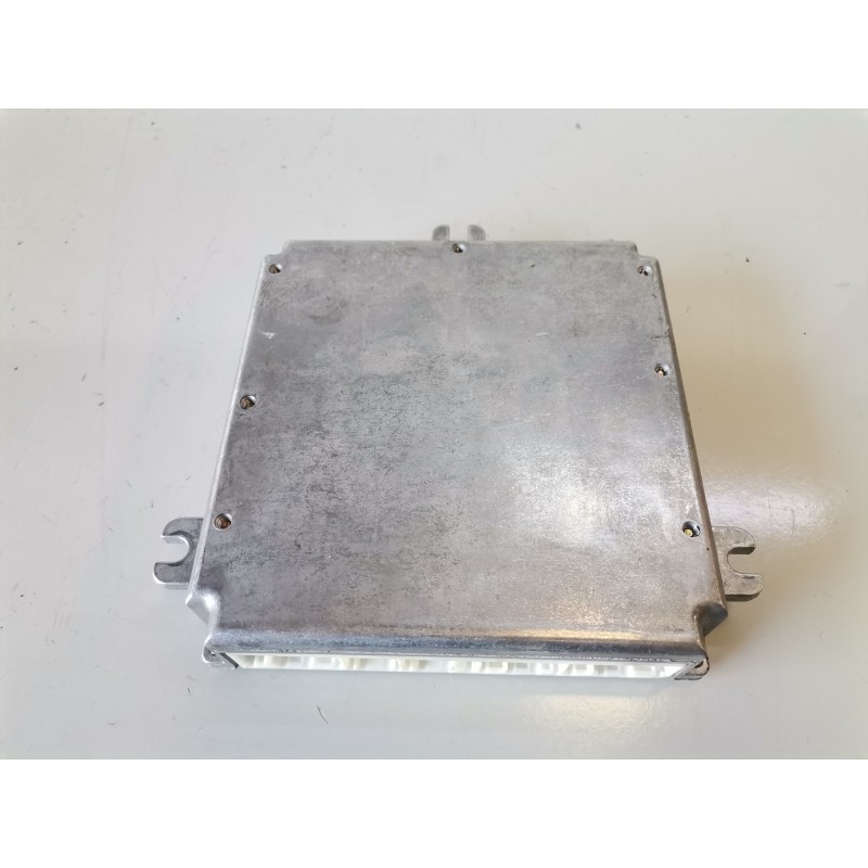 Recambio de centralita motor uce para honda civic 5 puertas (eu7/8) d16v1 referencia OEM IAM 37820PMHE12/1448393X30  