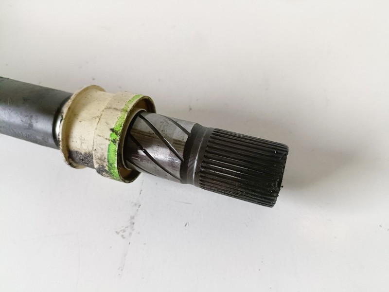 Recambio de transmision delantera derecha para renault scenic ii (jm) m9r700 referencia OEM IAM 8200383708  